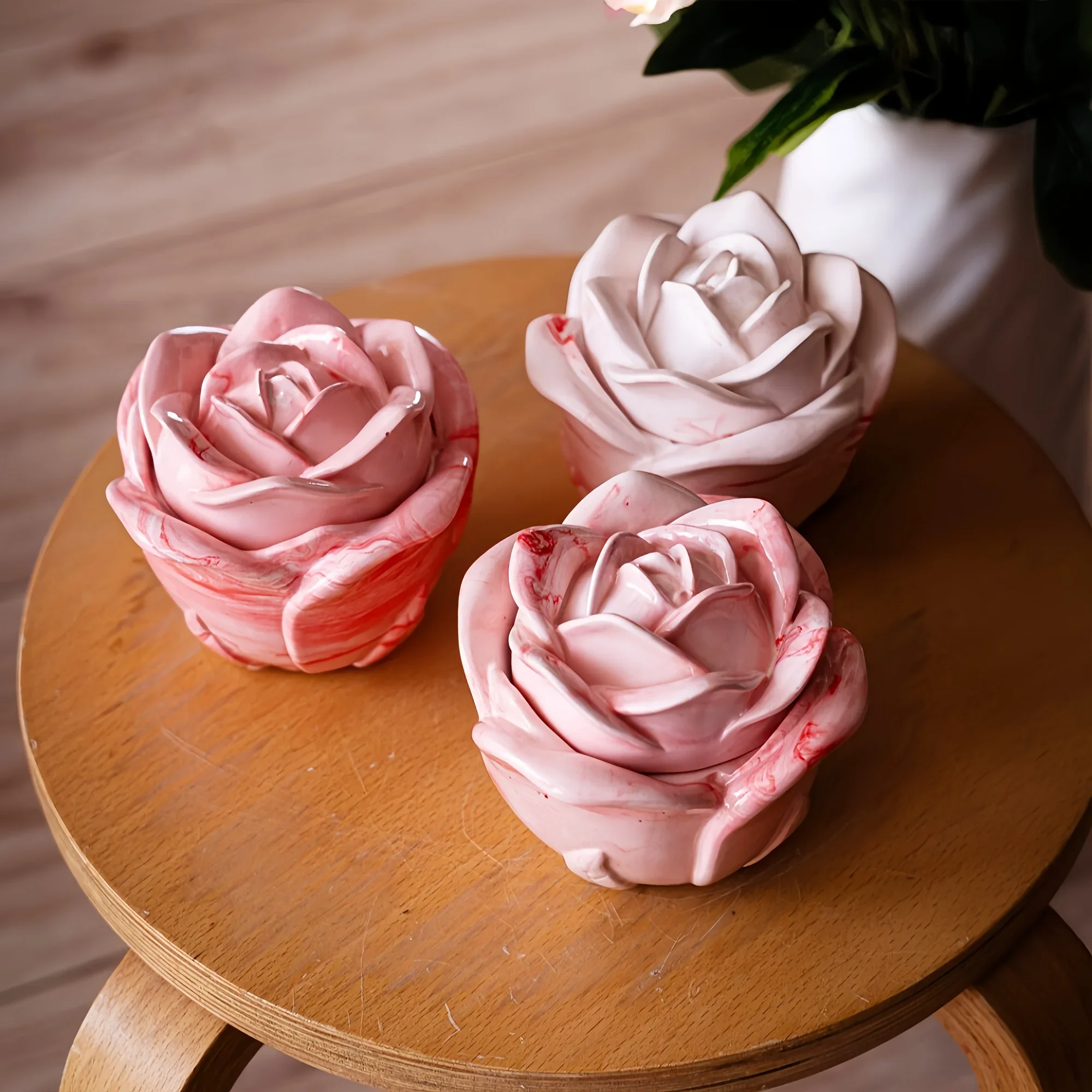 Candle Making Moulds - 2ピースセット ローズ型シリコンモールド 蓋付き、エポキシ樹脂、石膏、コンクリートクラフト用のエレガントなキャンドルホルダーモールド