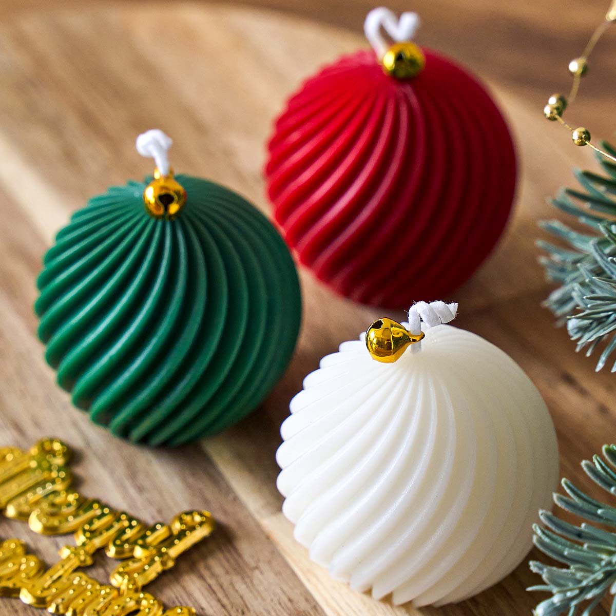 3D 回転ボールシリコーンキャンドルモールド冬クリスマスお土 - Candle Making Books For Beginners のレビューと価格